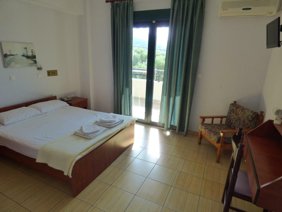 Dolphins Apartments & Rooms Limenas  Exterior foto